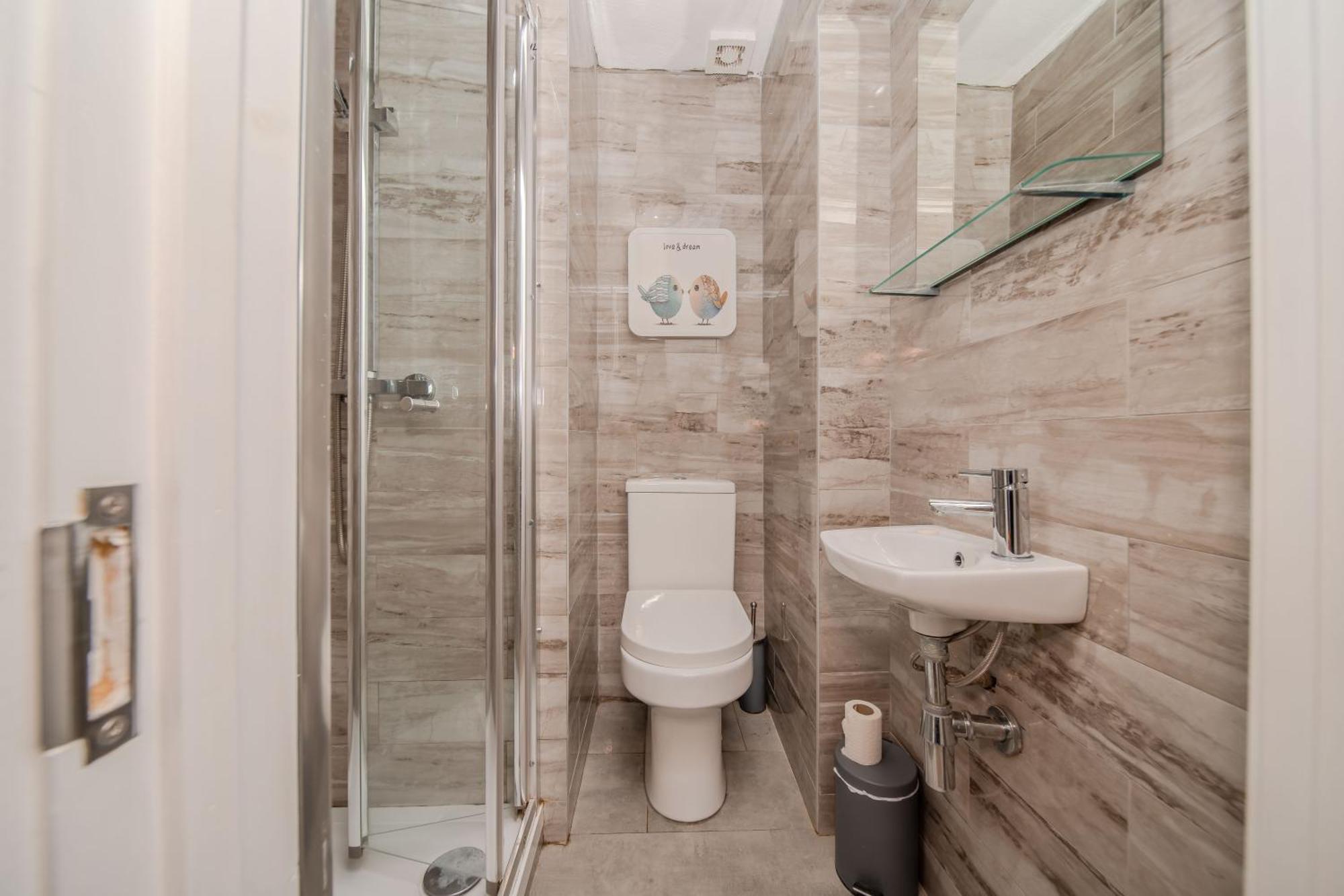 Harmonynest Parkview Elegance Hotel London Bagian luar foto